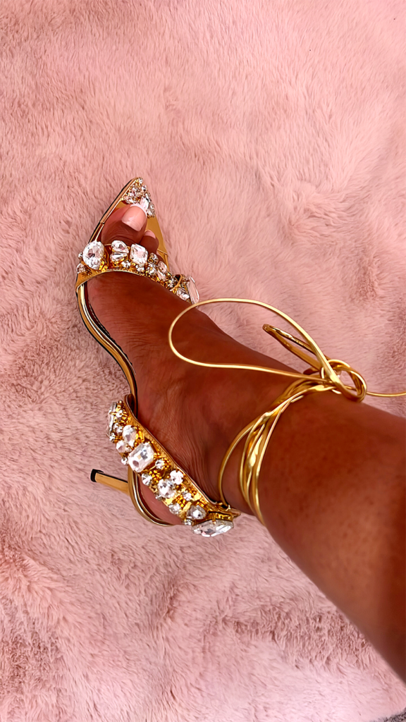 Tag væk Direkte Inficere $128 Amazon Tom Ford Inspired Gold Crystal Heels - Fly Fierce Fab