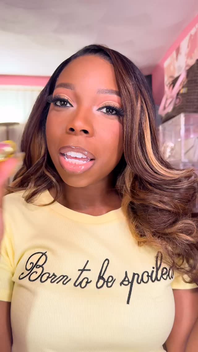 Rhode Island girls, this is your sign 💅🏾✨ learn how to make your own press on nails & save your coins. Spots are limited for this @beautysocialhaus event! Link in bio 🎫✨

#flyfiercefab #beautysocialhaus #rhodeisland #pressonnails diy nails, nails at home, things to do in rhode island, rhode island influencer, boston influencer, gel nails at home, how to do nails at home